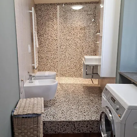 Apartment Cozy Flat Mins Walk To Navigli And Metro Porta Genova